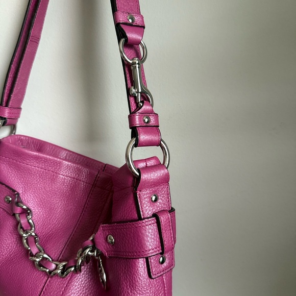 Coach Pebbled Leather Shoulder/ Crossbody Bag - Picture 3 of 10